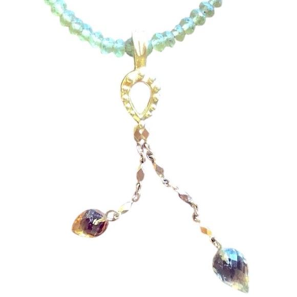 22 K Gold and Peridot necklace with Citrine Briolettes - Picture 4 of 12